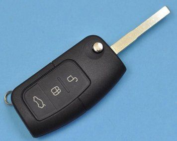 Викидний корпус ключа Ford Focus Fiesta Mondeo Galaxy C-Max AdlerKey (42-012) на три кнопки з логотипом і лезом (болванка, запчастина для Ford) 339311245 фото