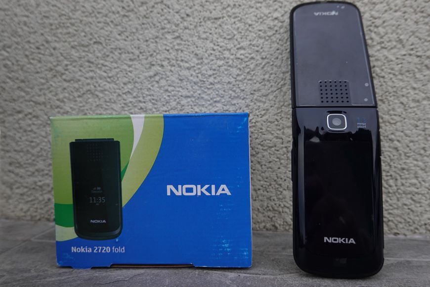 Мобільний телефон Nokia 2720 plus fold classic black (767-8434) Finland 467291919 фото